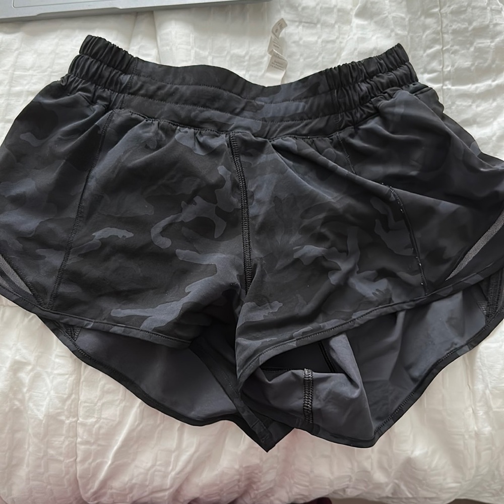 BLACK CAMO HOTTY HOTS